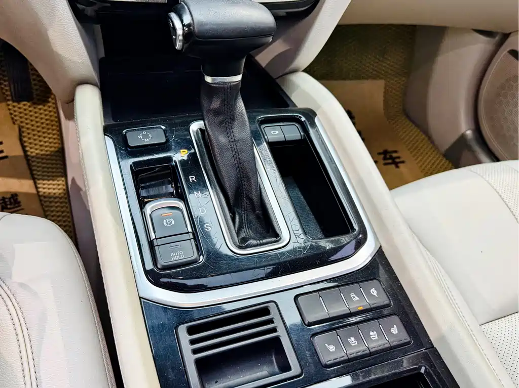 GAC Motor Trumpchi GS8 2018 — фото 17