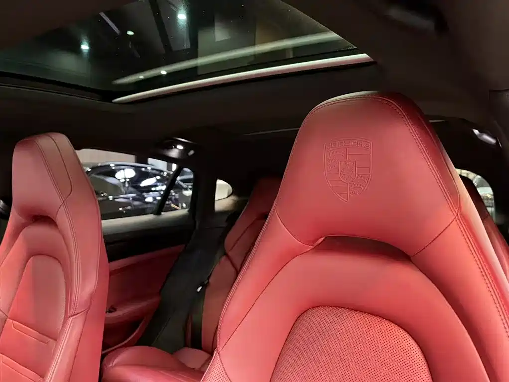 Porsche Panamera 2020 — фото 12