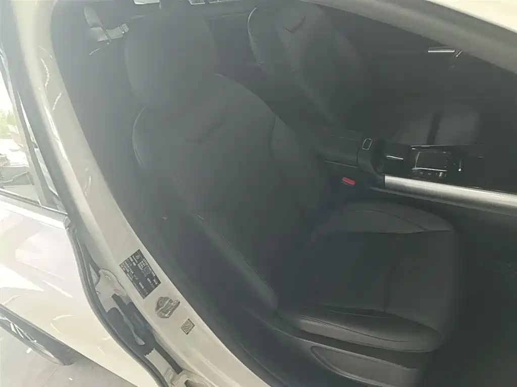 Mercedes-Benz GLA 2022 — фото 24