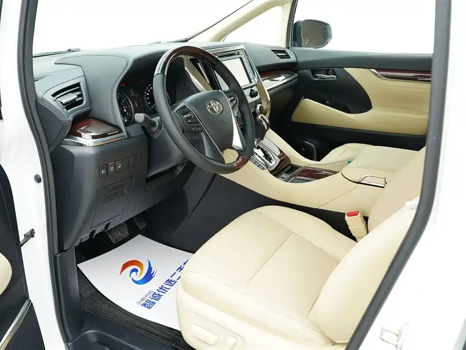 Toyota Alphard 2016 — фото 5