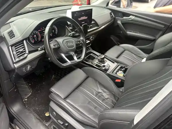 Audi Q5L 2022