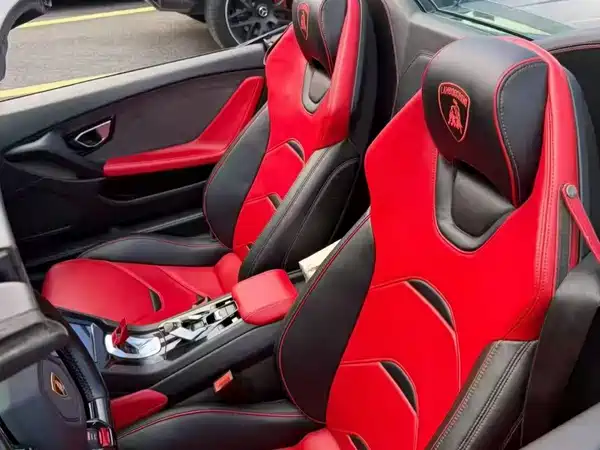 Lamborghini Huracan 2023