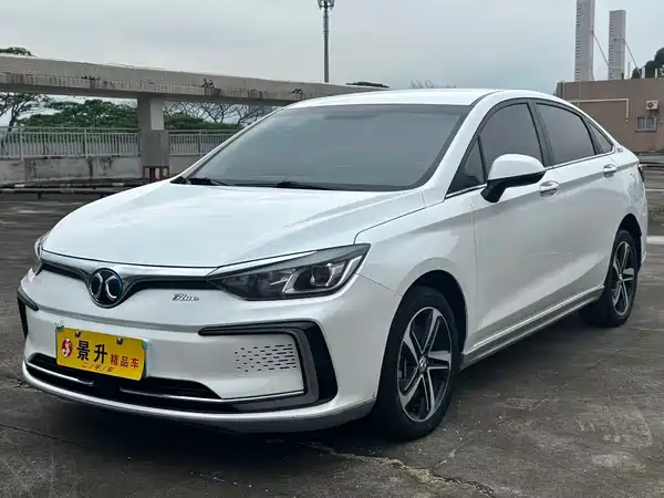BAIC EU5 2019