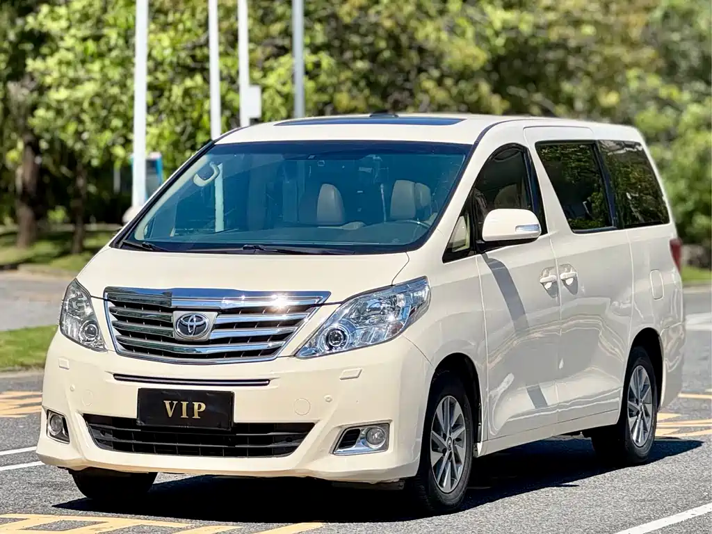 Toyota Alphard 2012 — фото 1