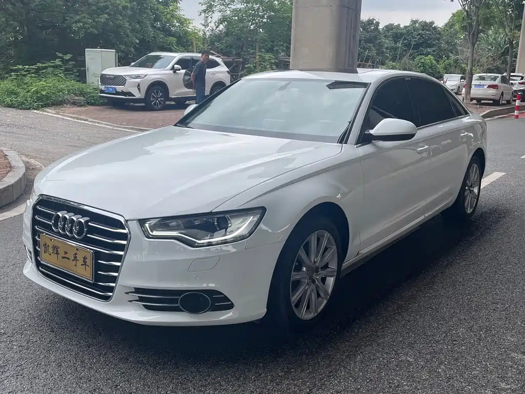 Audi A6L 2015 — фото 1