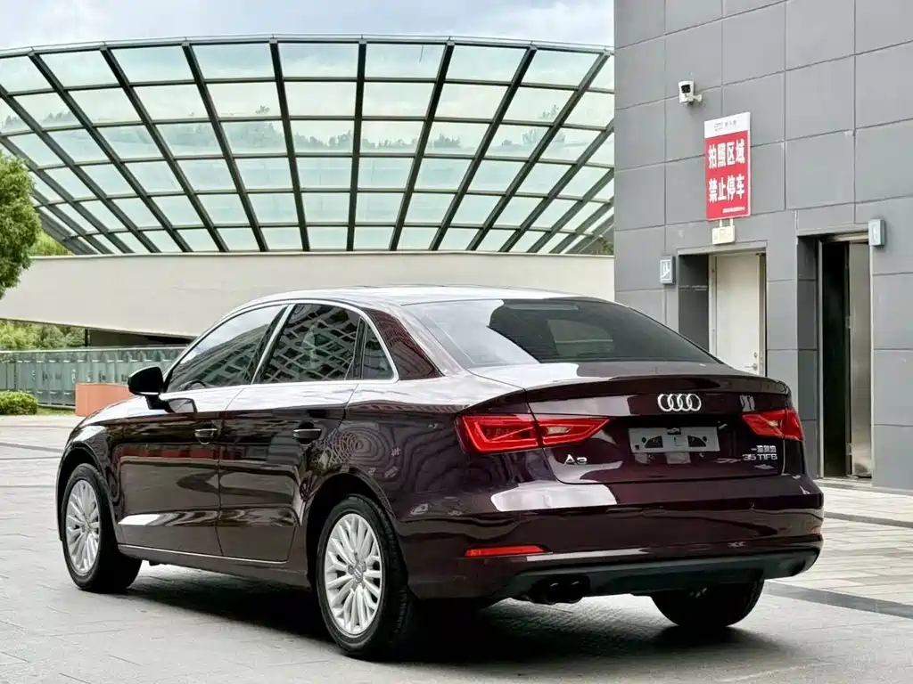 Audi A3 2017 — фото 7