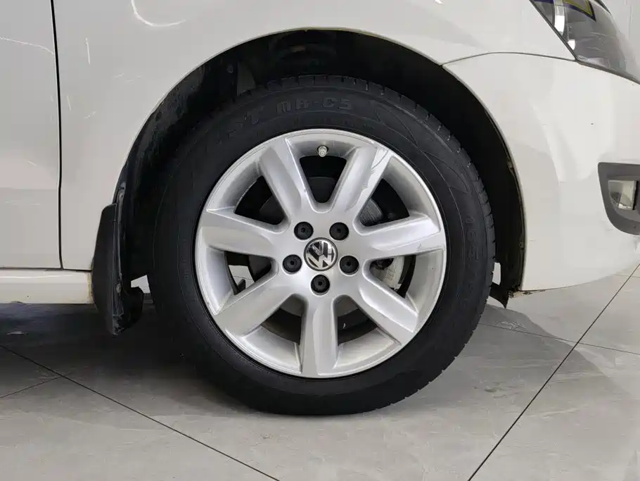 Volkswagen Polo 2014