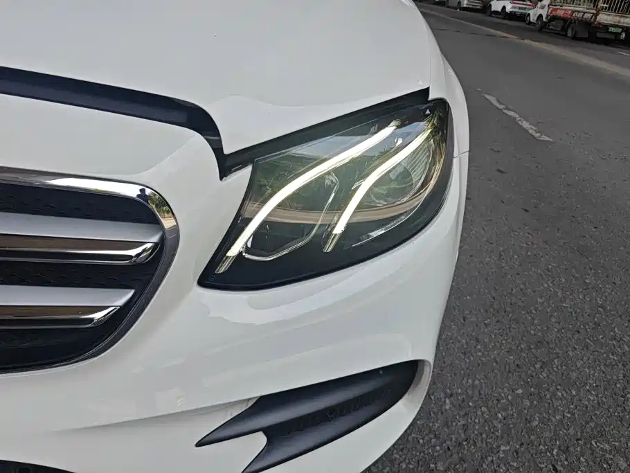 Mercedes-Benz E-Class 2017