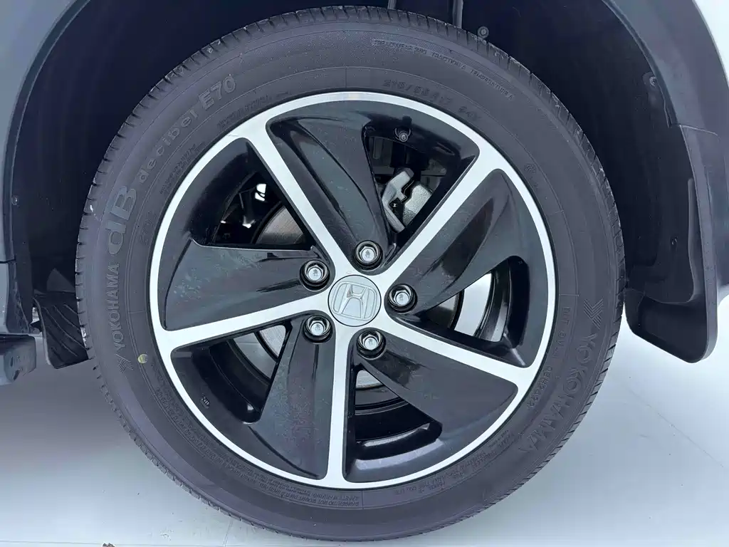 Honda Vezel 2022 — фото 15