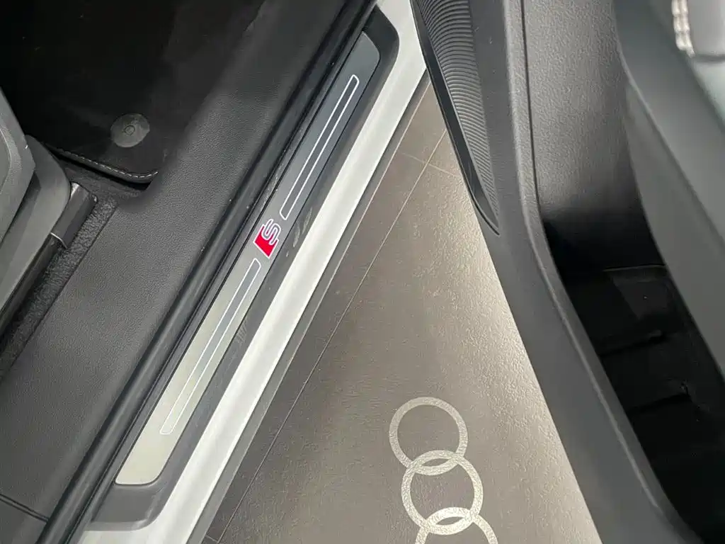 Audi Q3 2025 — фото 16