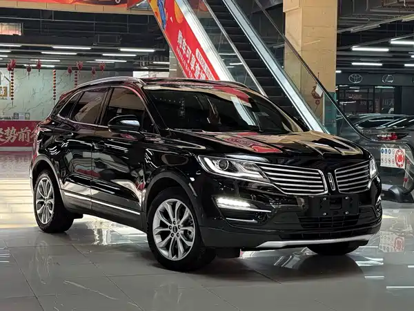 Lincoln MKC 2018