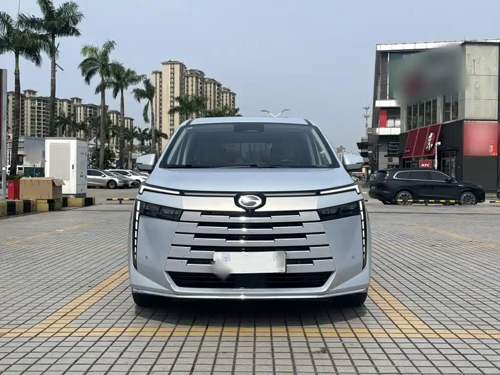 GAC Trumpchi E8 PHEV 2024 — фото 19
