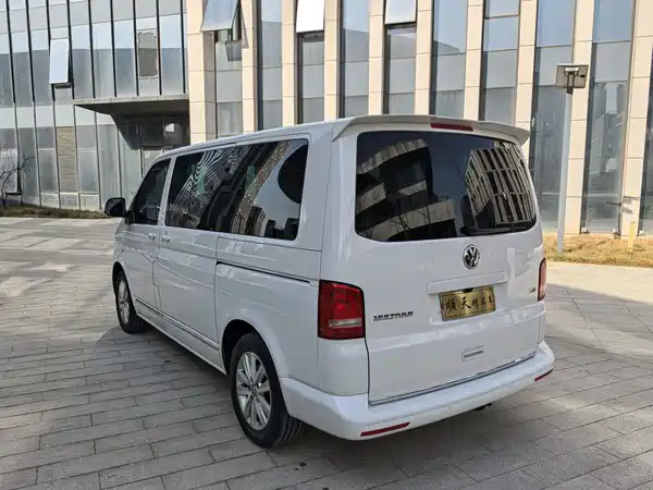 Volkswagen Metroway 2016