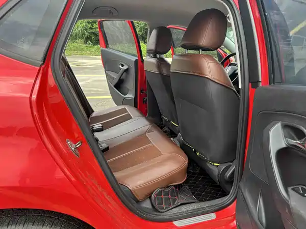 Volkswagen Polo 2016