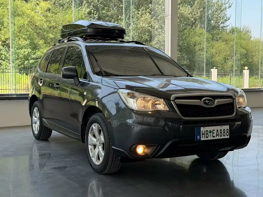 Subaru Forester 2015 — фото 3