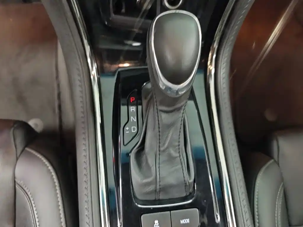 Cadillac ATS-L 2015 — фото 14