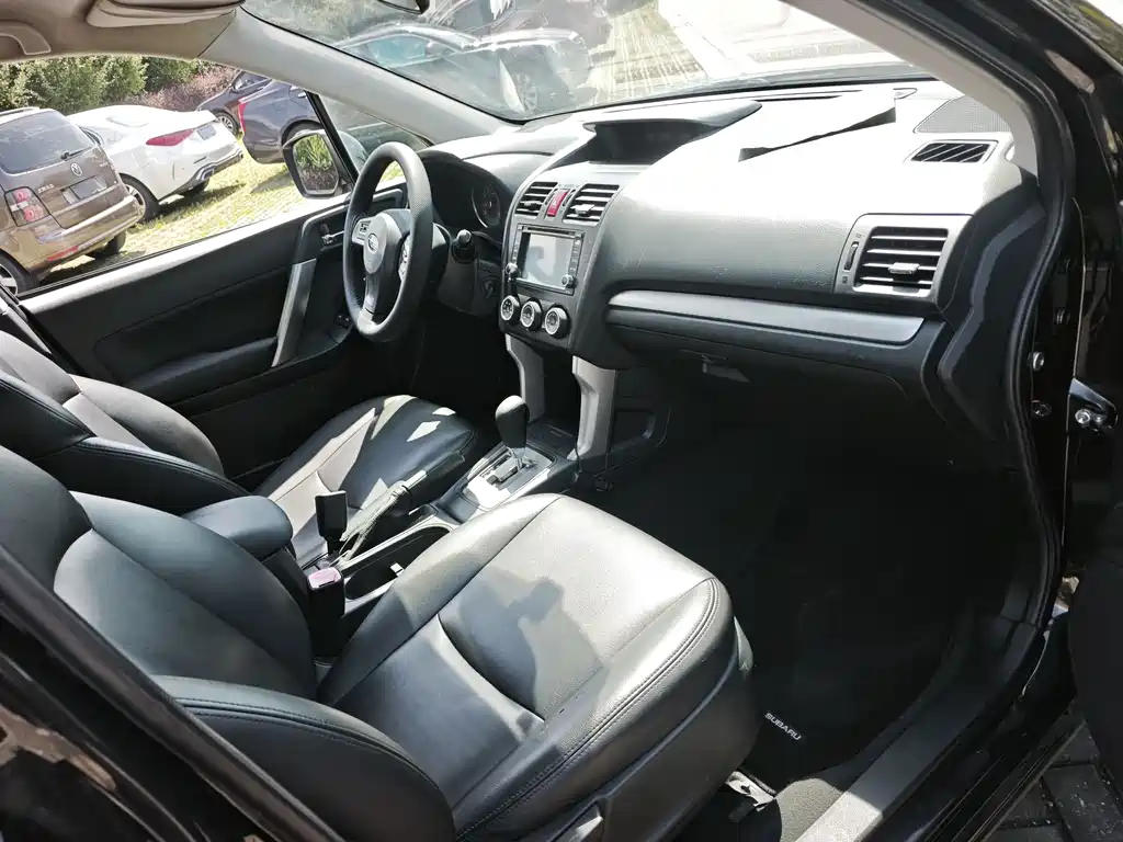 Subaru Forester 2014