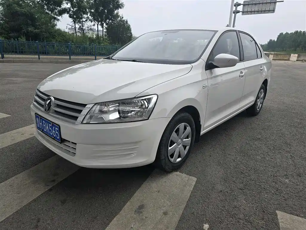 Volkswagen Santana 2015