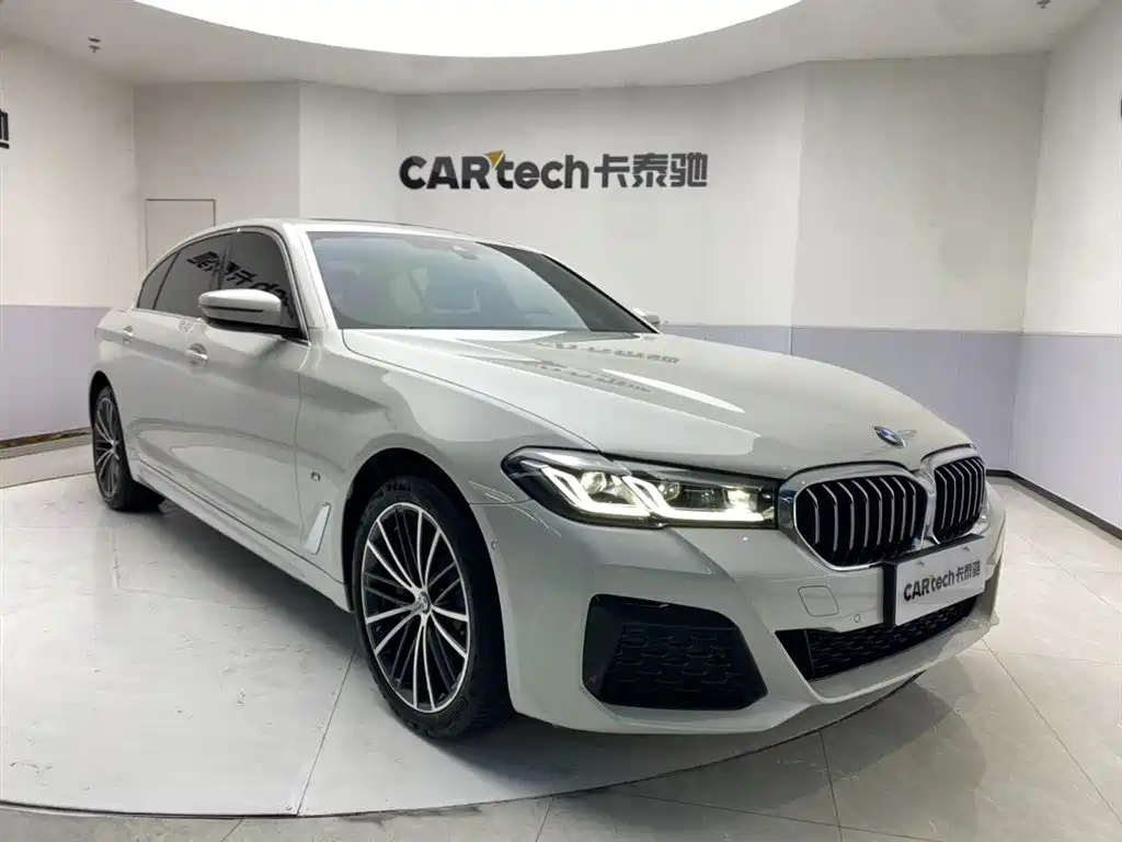 BMW 5 Series 2021
