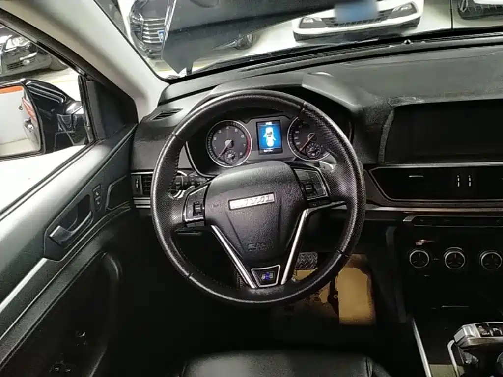 Haval H6 2018 — фото 11