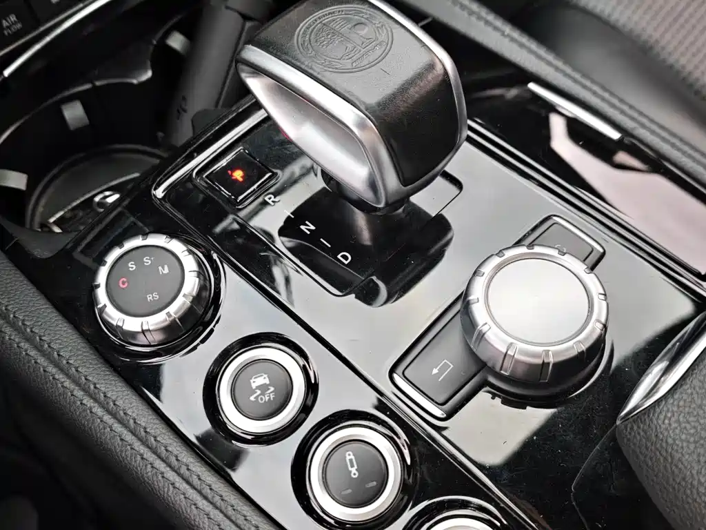 Mercedes-Benz CLS AMG 2013 — фото 18