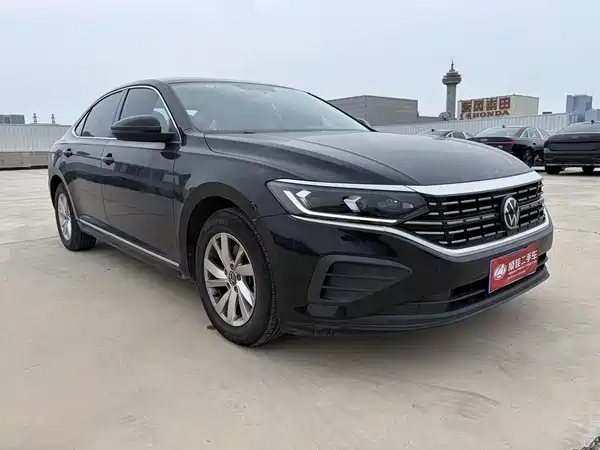 Volkswagen Passat 2024