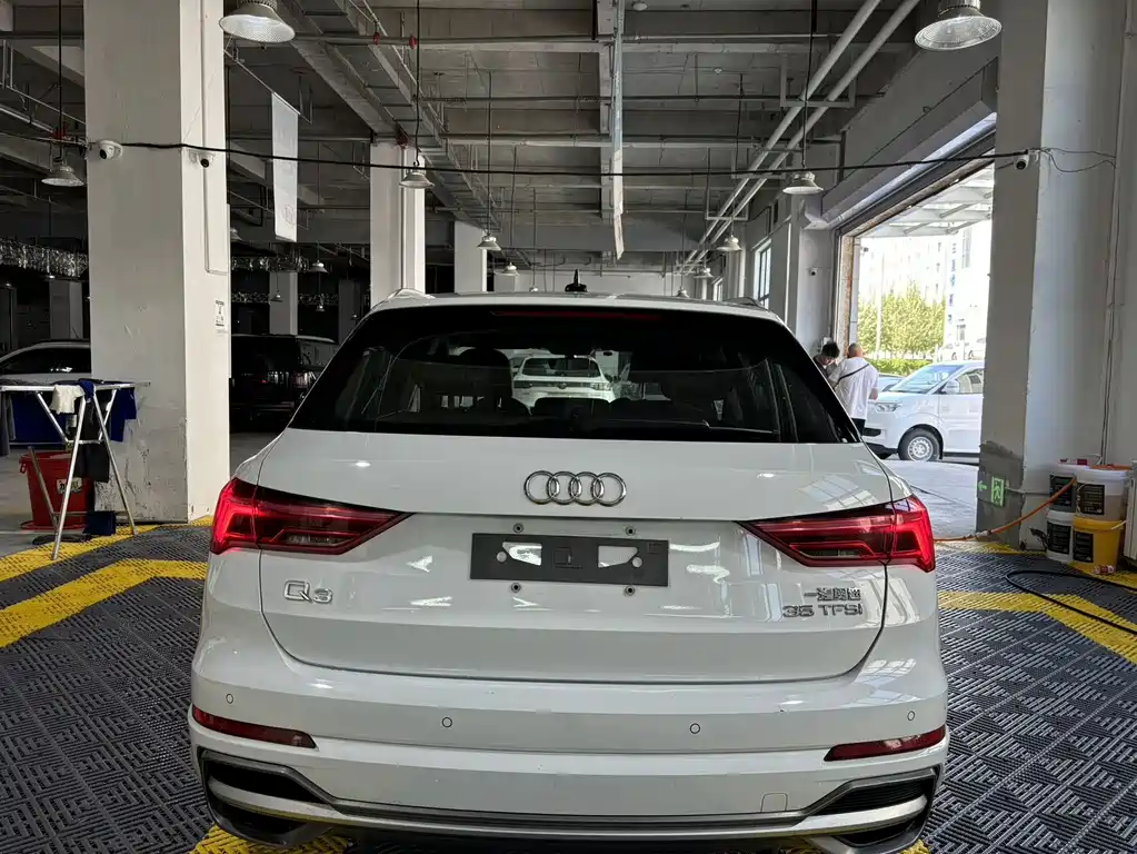 Audi Q3 2023