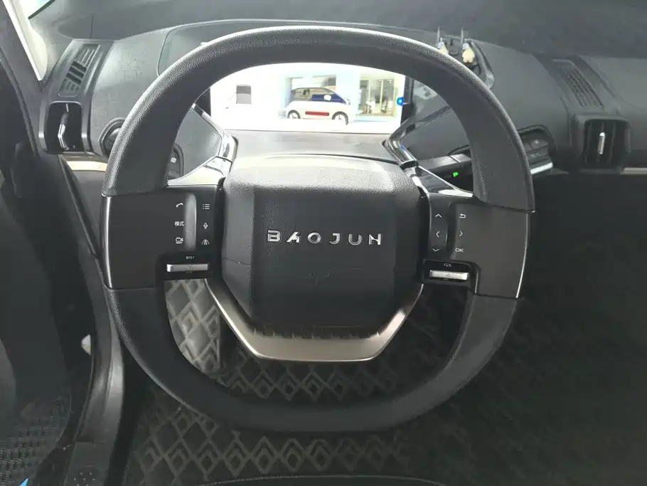 Baojun Kiwi EV 2021 — фото 15