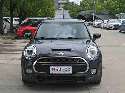MINI MINI 2015