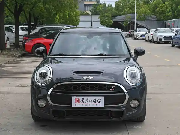 MINI 2015