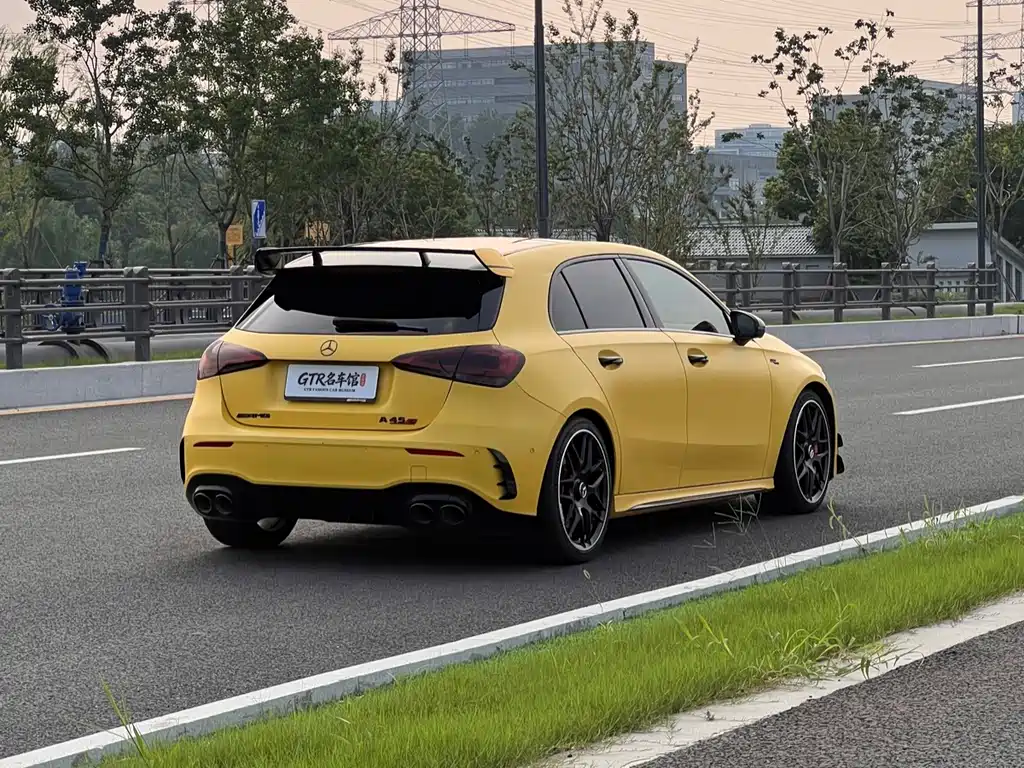 Mercedes-Benz A-Class AMG 2021 — фото 10