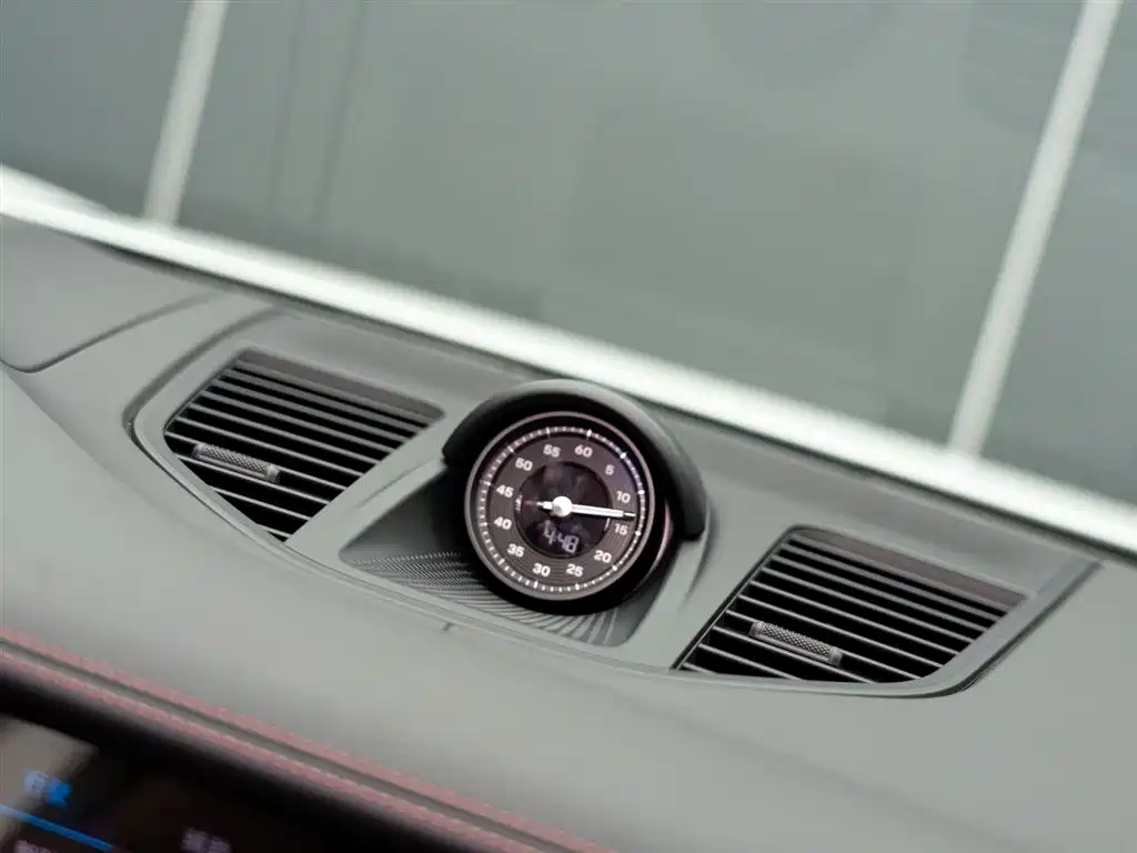 Porsche Panamera 2025 — фото 20