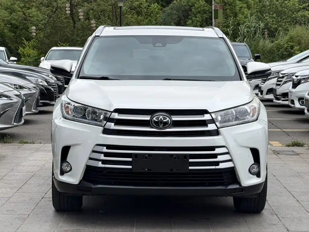 Toyota Highlander 2019 — фото 2