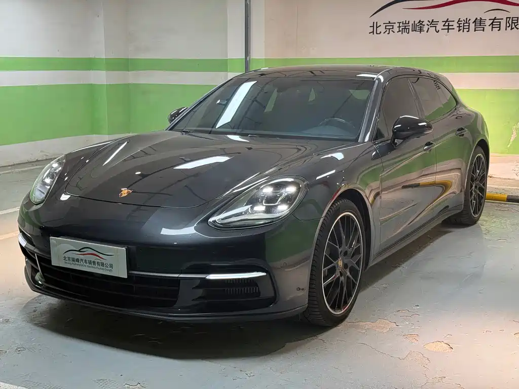 Porsche Panamera 2019