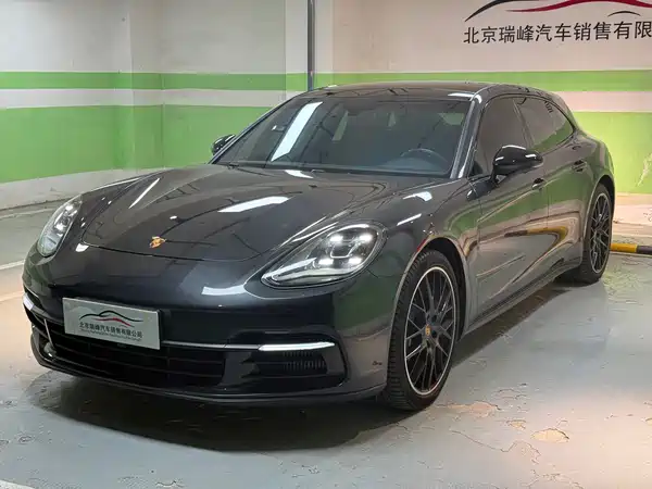 Porsche Panamera 2019