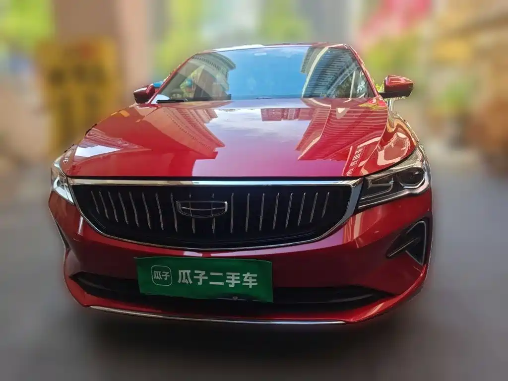 Geely Emgrand 2022