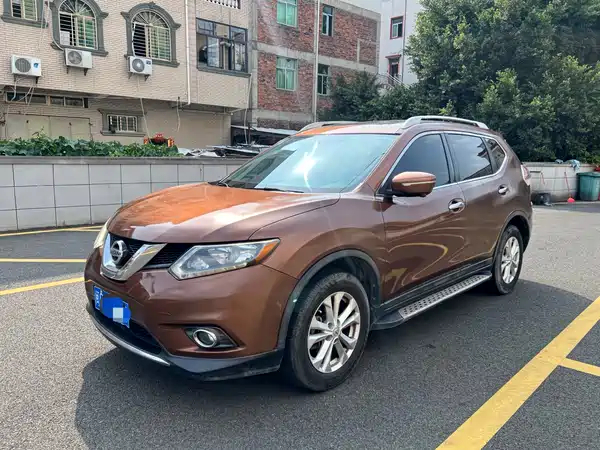 Nissan X-Trail 2014