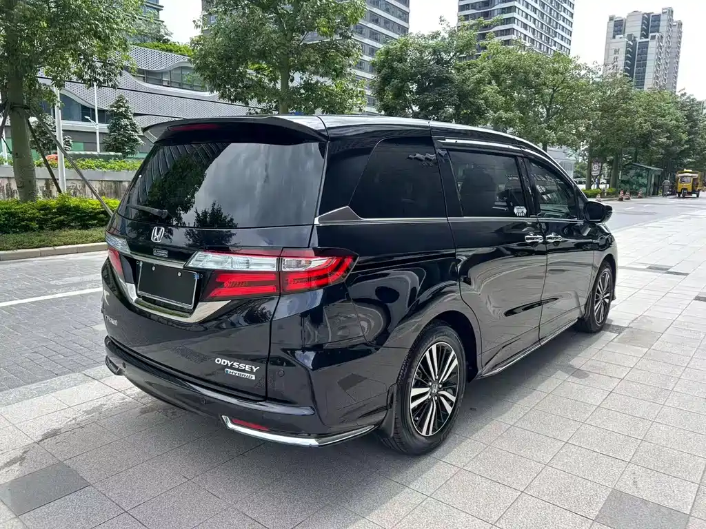 Honda Odyssey 2021 — фото 4