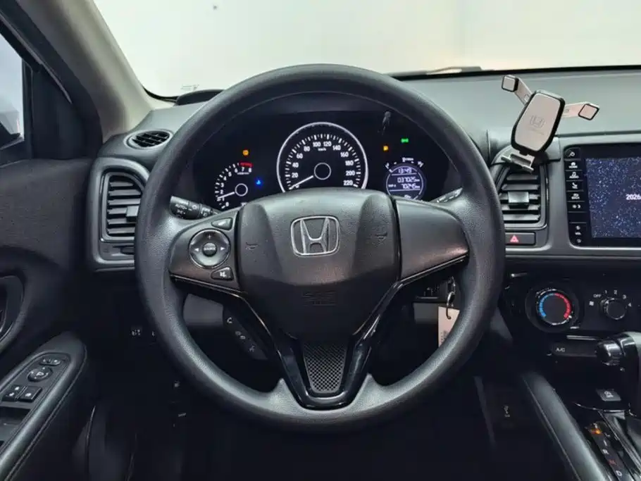 Honda Vezel 2020 — фото 15