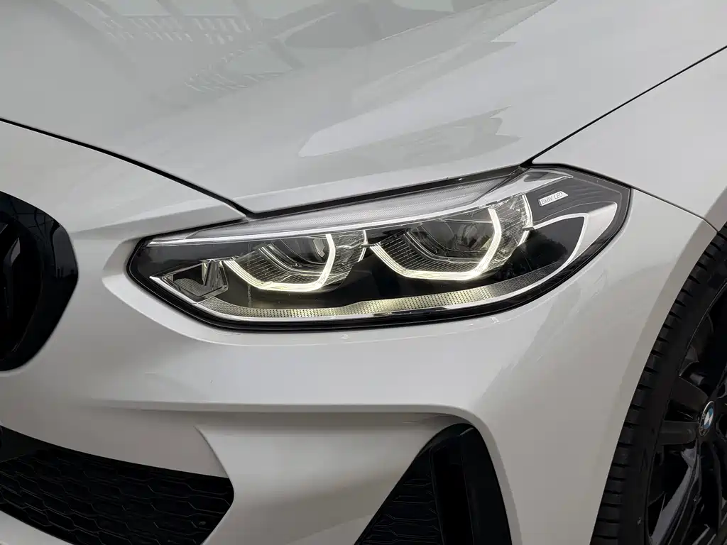 BMW 1 Series 2023