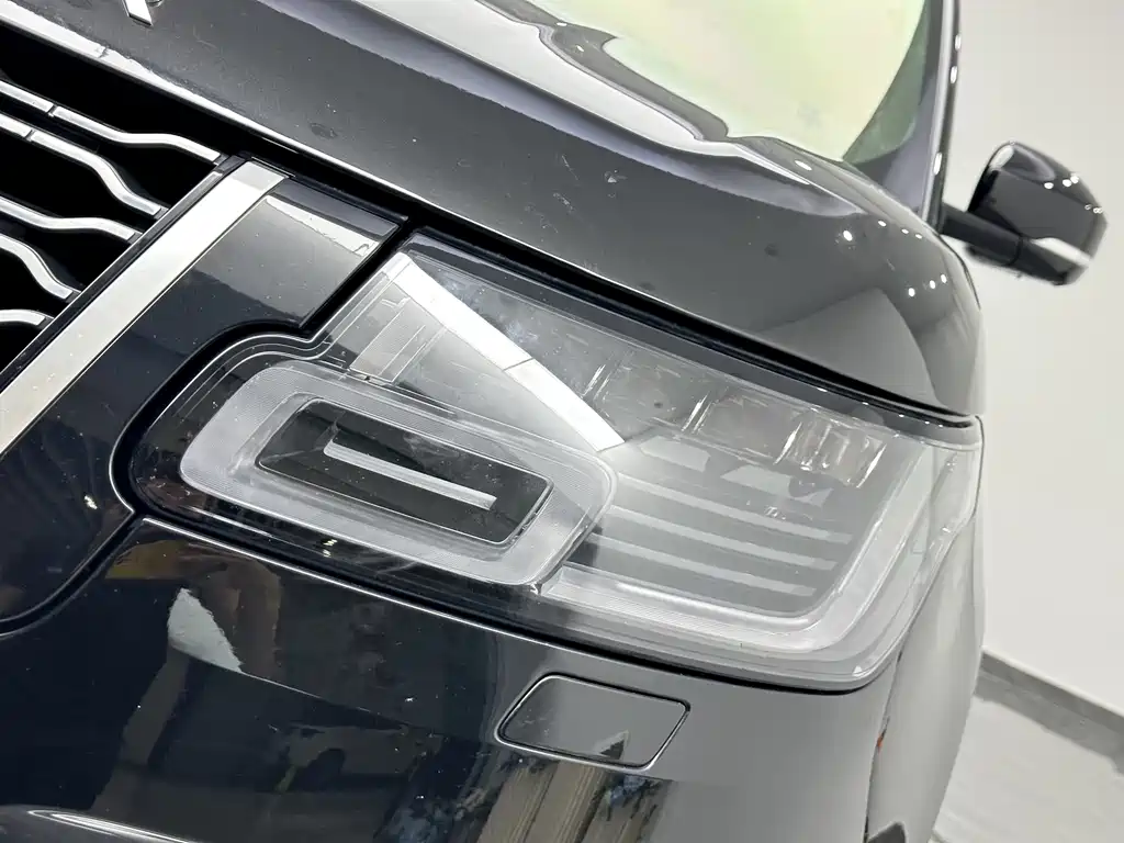 Land Rover Range Rover 2021 — фото 22