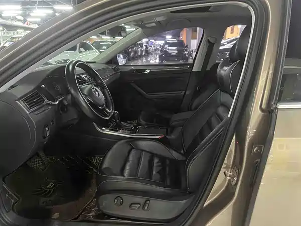 Volkswagen Passat 2016