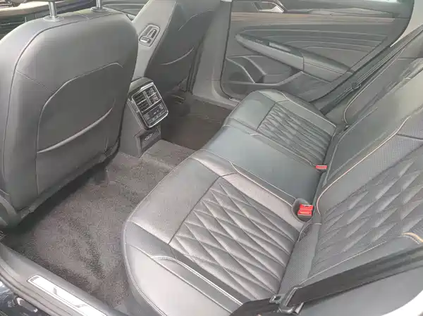 Volkswagen Passat 2019