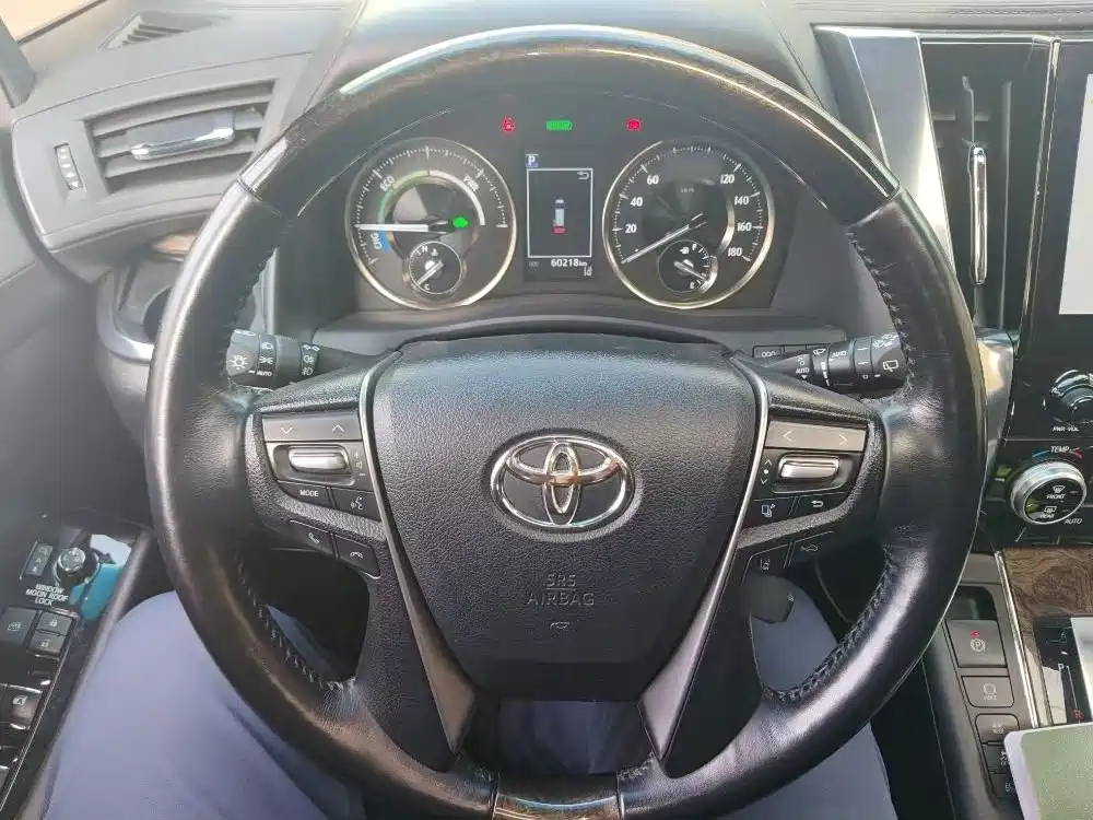 Toyota Vellfire 2021 — фото 2