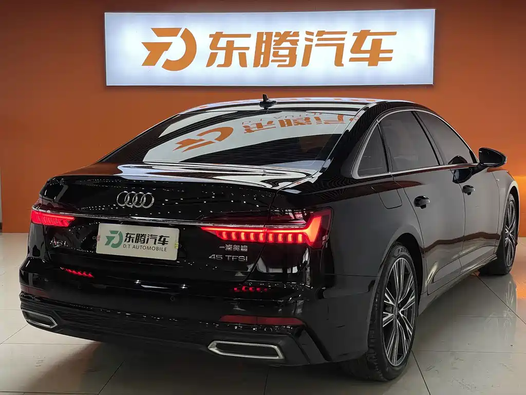 Audi A6L 2020
