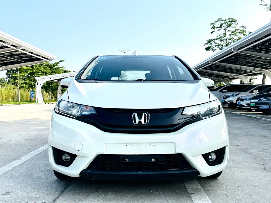 Honda Fit 2016 — фото 2