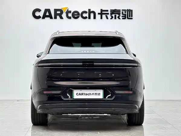 Zeekr 7X 2025