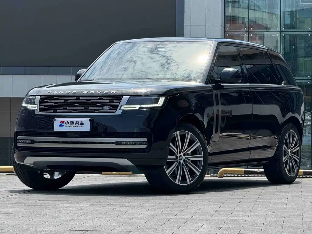 Land Rover Range Rover 2024 — фото 1