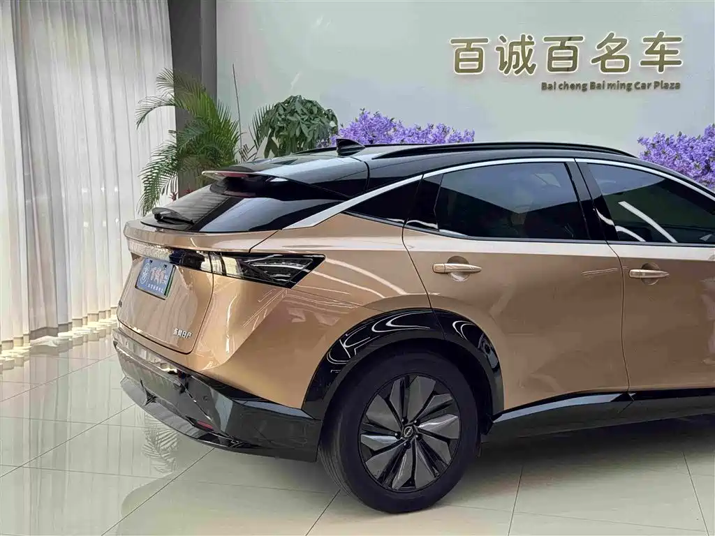 Nissan ARIYA 2024