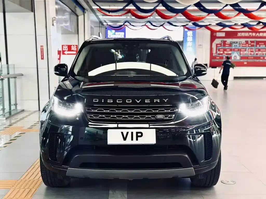 Land Rover Discovery 2018 — фото 7